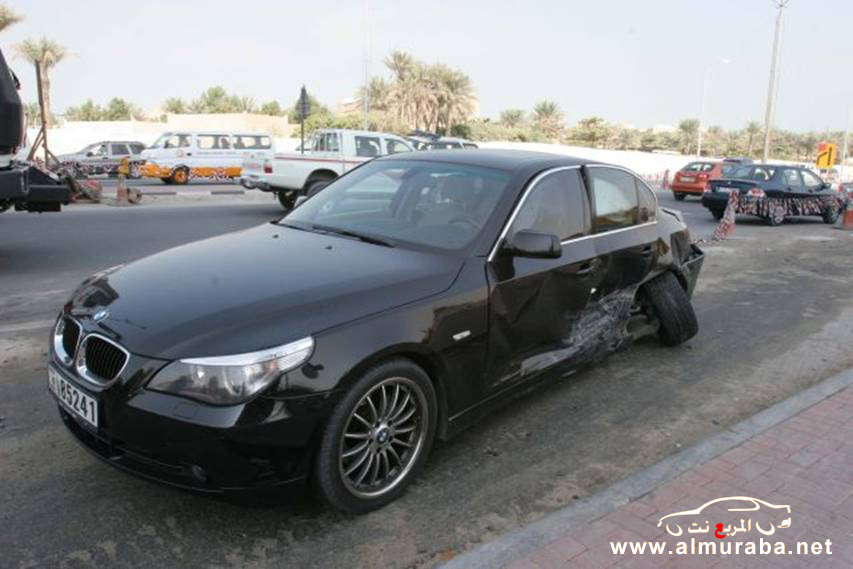 حادث لامبرغيني و بي ام دبليو bmw في دبي ( صور ) 19