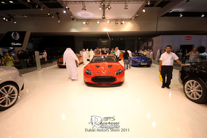 تغطية معرض دبي للسيارات 2011 بالصور Dubai Motor Show 2011 184