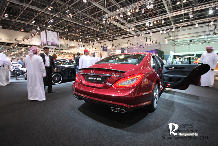 تغطية معرض دبي للسيارات 2011 بالصور Dubai Motor Show 2011 216