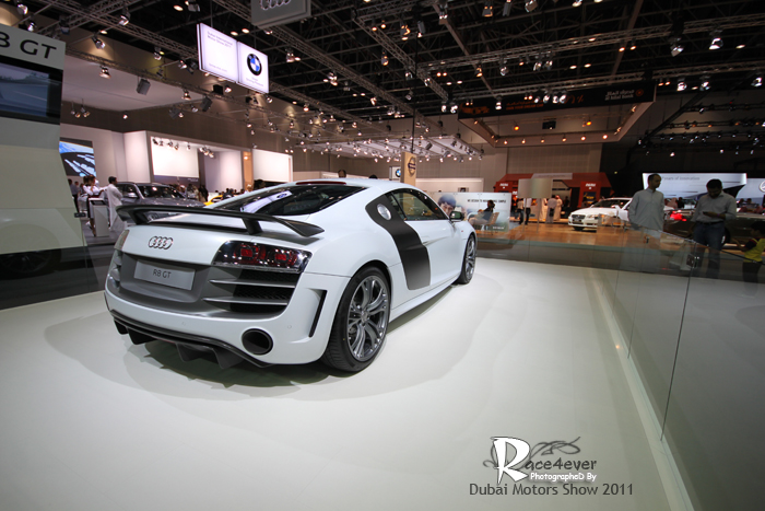 تغطية معرض دبي للسيارات 2011 بالصور Dubai Motor Show 2011 210