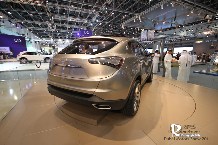 تغطية معرض دبي للسيارات 2011 بالصور Dubai Motor Show 2011 207