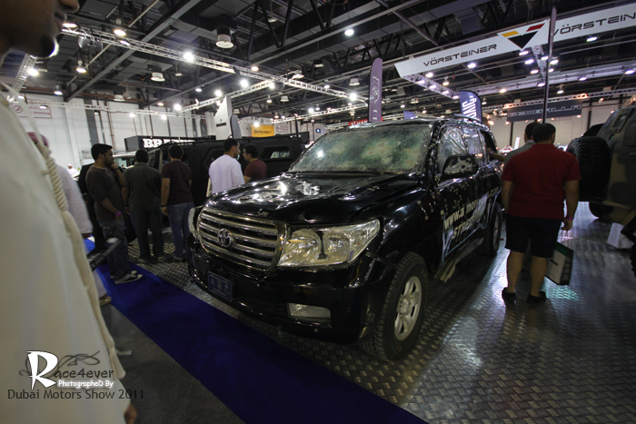 تغطية معرض دبي للسيارات 2011 بالصور Dubai Motor Show 2011 252