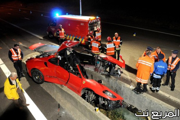 حادث فيراري مروع "يقسم" السيارة الى نصفين بسبب السرعة الزائدة ذهب ضحيته الجميع Ferrari F430 8