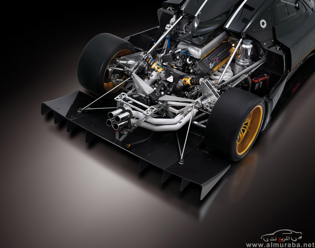 سيارة باجاني الرياضية صور واسعار Pagani Zonda R Sport Car 25