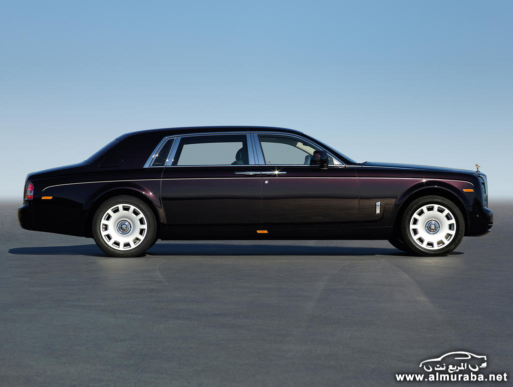 رولز رويس تستدعي سيارتها فانتوم 2013 بعد إكتشاف مشاكل في تقليل الكهرباء Rolls-Royce Phantom 1