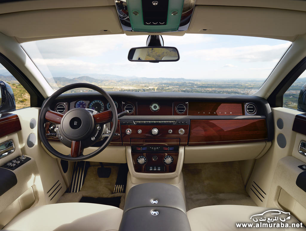 رولز رويس تستدعي سيارتها فانتوم 2013 بعد إكتشاف مشاكل في تقليل الكهرباء Rolls-Royce Phantom 2