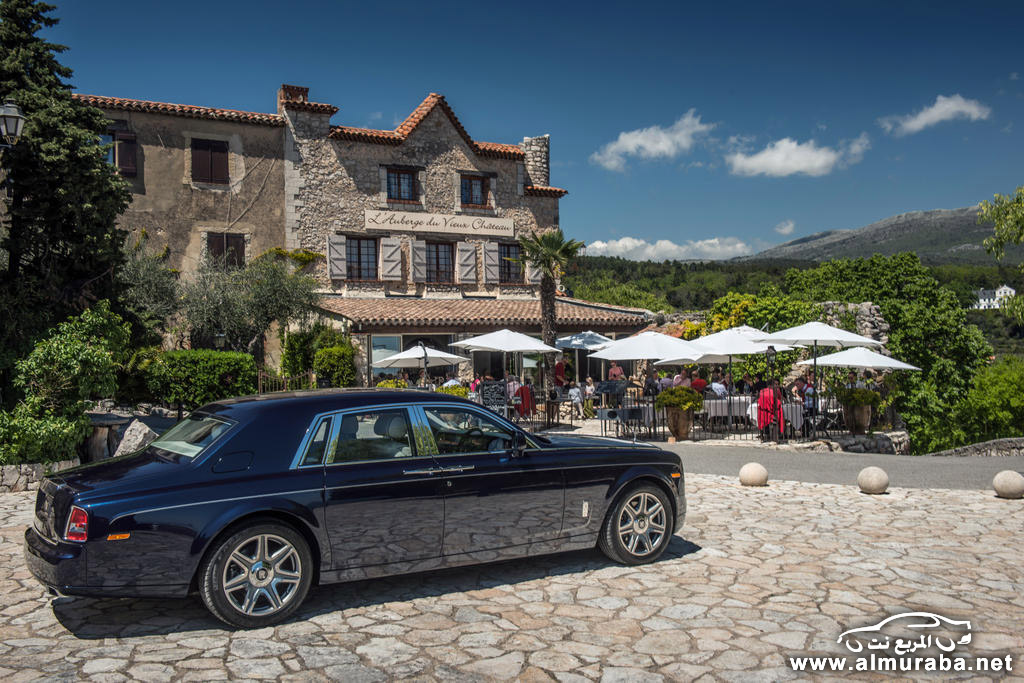 رولز رويس تستدعي سيارتها فانتوم 2013 بعد إكتشاف مشاكل في تقليل الكهرباء Rolls-Royce Phantom 8