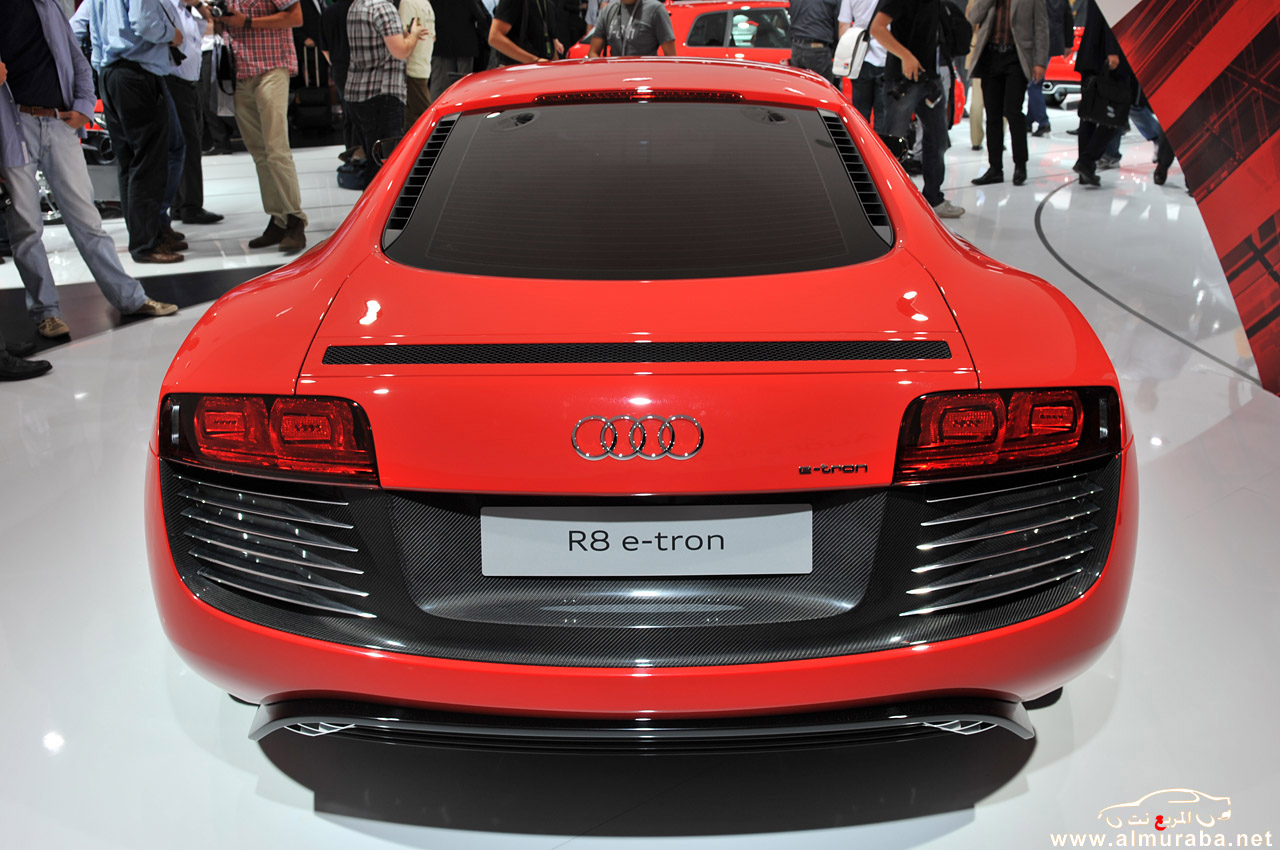 اودي ار 8 2013 في معرض شيكاغو للسيارات Audi R8 2013 32