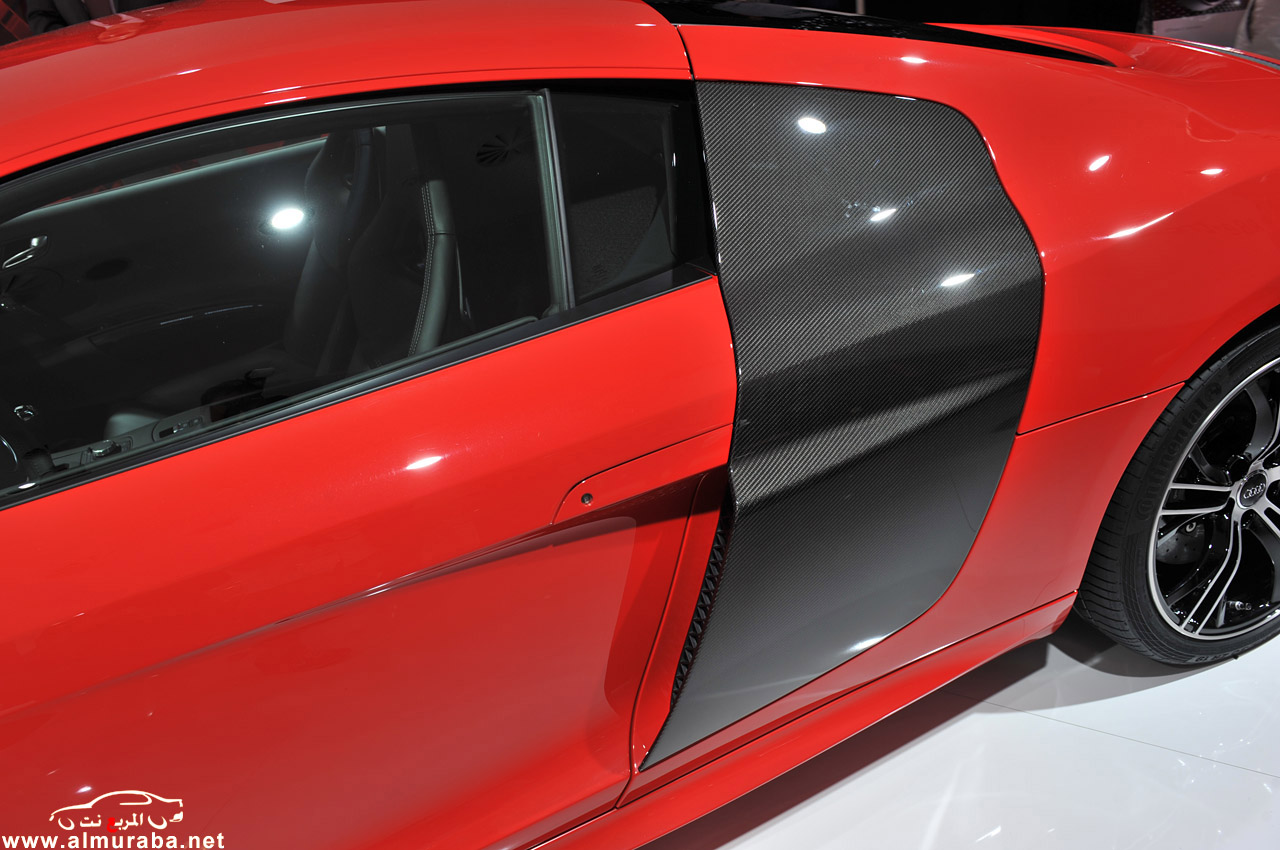 اودي ار 8 2013 في معرض شيكاغو للسيارات Audi R8 2013 36