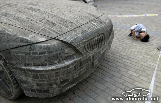 "بالصور" فنان صيني يبني سيارات بي ام دبليو بكامل تفاصيلها من الطوب ويبيعها بضعف سعرها 22