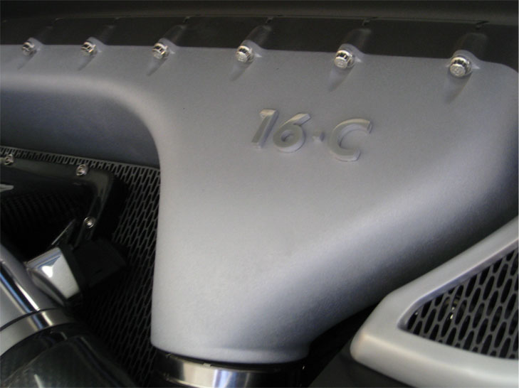 سيارة بوغاتي تدخل قائمة الخمسة من اغلى السيارات سعراً في العالم Bugatti Veyron 44