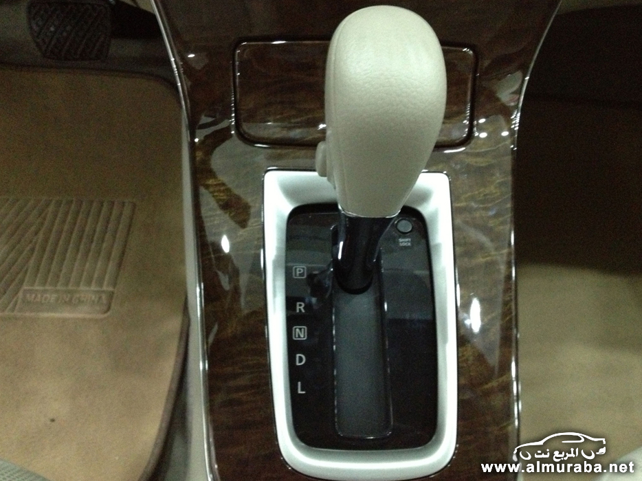 الكشف عن نيسان سنترا 2013 الجديدة كلياً في السعودية بالاسعار والمواصفات والصور Nissan Sentra 12