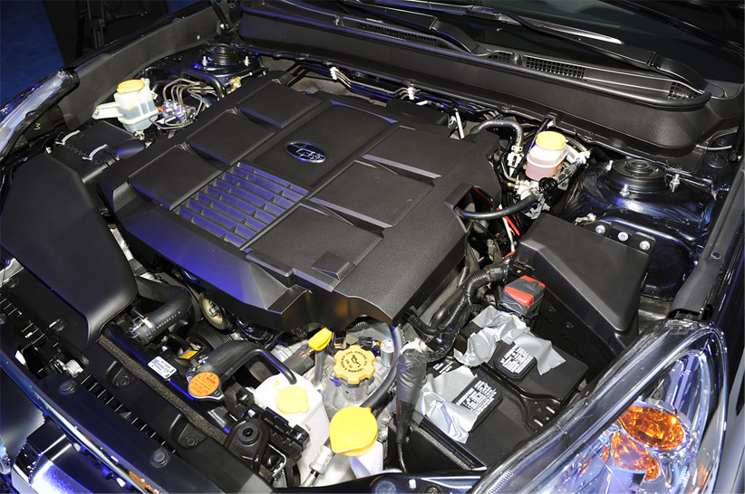 سوبارو ليجاسي 2013 الجديدة صور واسعار ومواصفات Subaru Legacy 2013 39
