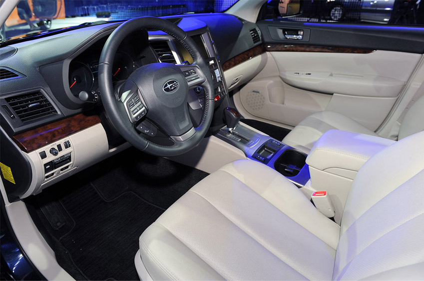 سوبارو ليجاسي 2013 الجديدة صور واسعار ومواصفات Subaru Legacy 2013 40