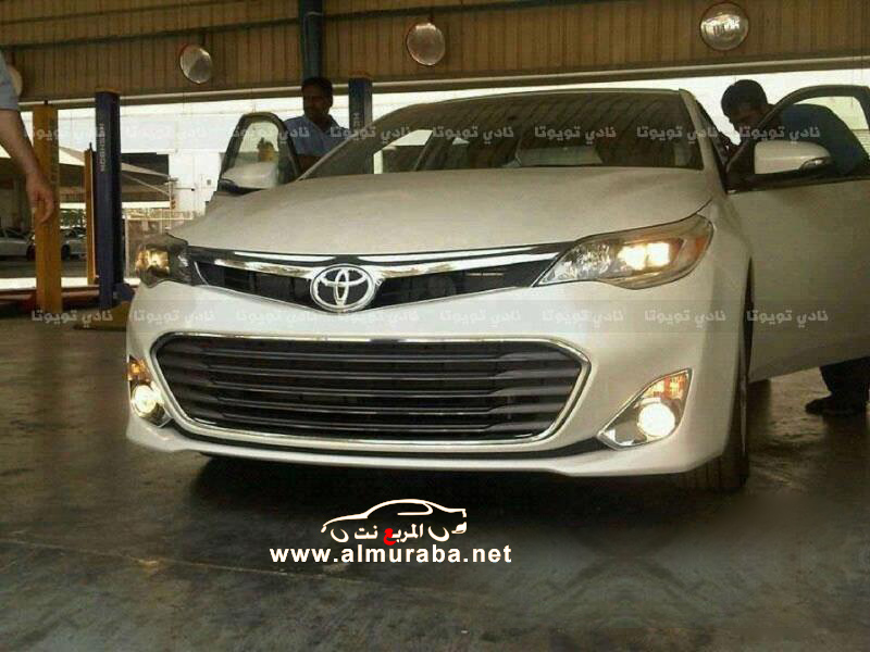 وصول افالون 2013 الجديدة الى السعودية لدى وكالة تويوتا عبداللطيف جميل Toyota Avalon 2013 12