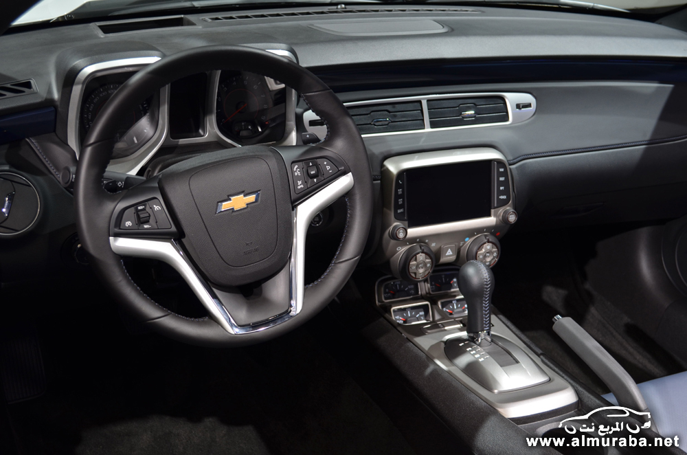 شيفروليه كامارو 2014 المكشوفة تكشف نفسها في معرض فرانكفورت للسيارات Chevrolet Camaro 7