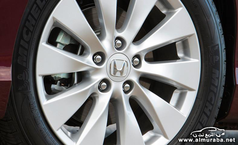 هوندا اكورد 2014 بالتطويرات الجديدة صور واسعار ومواصفات Honda Accord 2014 32