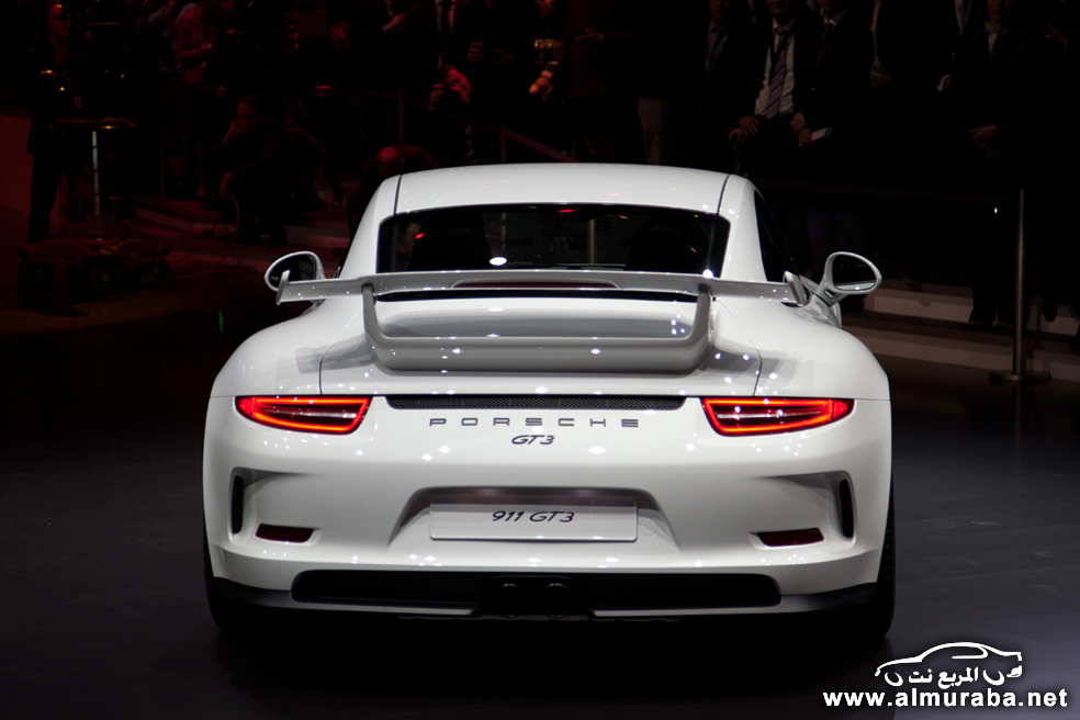 بورش 911 GT3 2014 تحصل على دفع خلفي اوتوماتيكي Porsche 911 GT3 2014 27