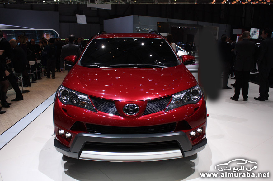 تويوتا تطرح راف فوار 2014 المطورة بشكل رياضي في معرض جنيف Toyota Rav4 4