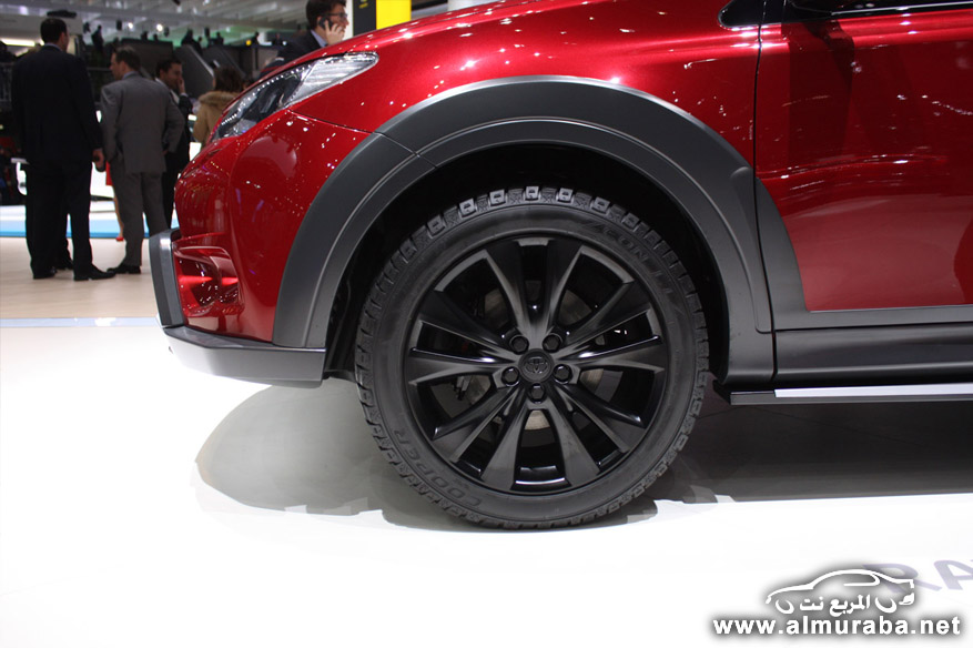تويوتا تطرح راف فوار 2014 المطورة بشكل رياضي في معرض جنيف Toyota Rav4 37