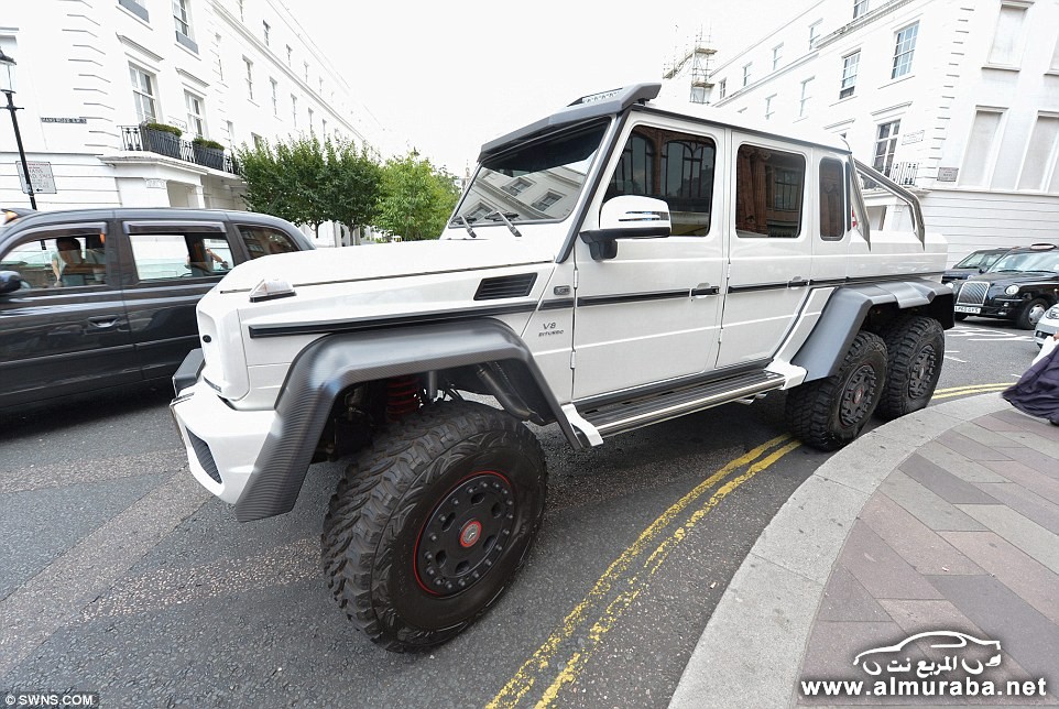 1407231294217_wps_36_Mercedes_G63_AMG_6x6_out_