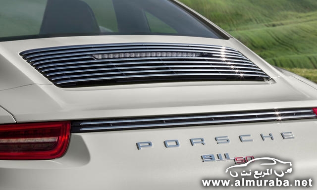بورش تقدم طبعة محدودة من سيارة 911 بمناسبة الذكرى الـ50 على ظهورها Porsche 911 4
