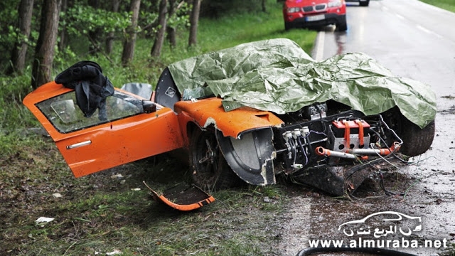 "صور" حادث مروع لسيارة فورد جي تي-40 النادرة في مدينة المانية Ford GT40 9