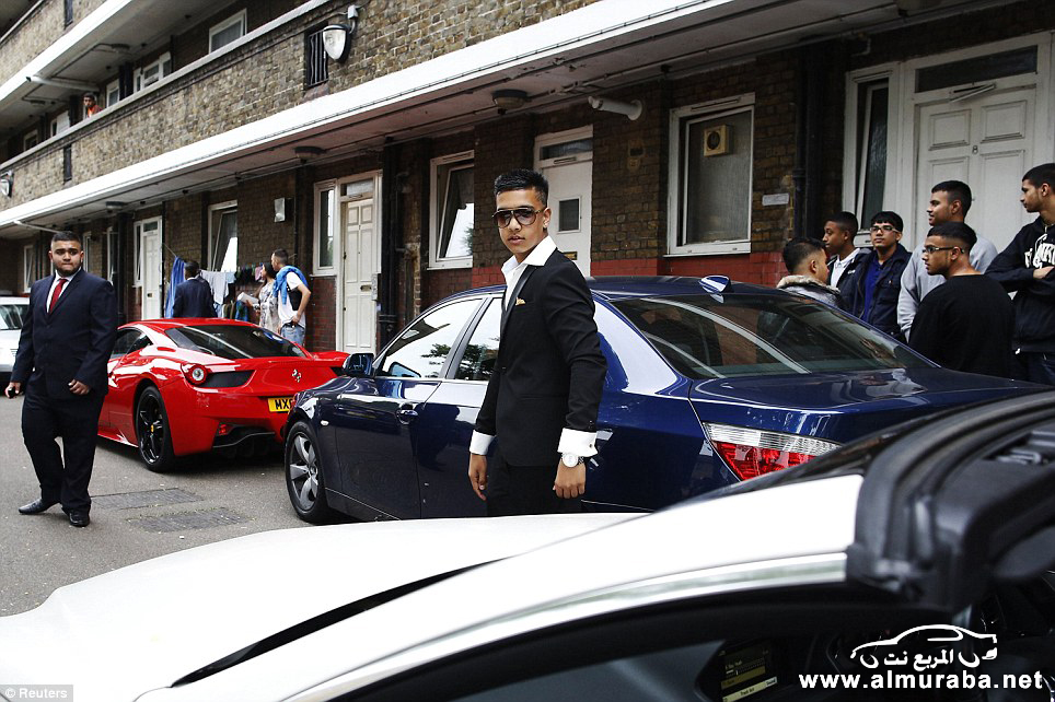 article-2370195-1AE35B8B000005DC-172_964x642