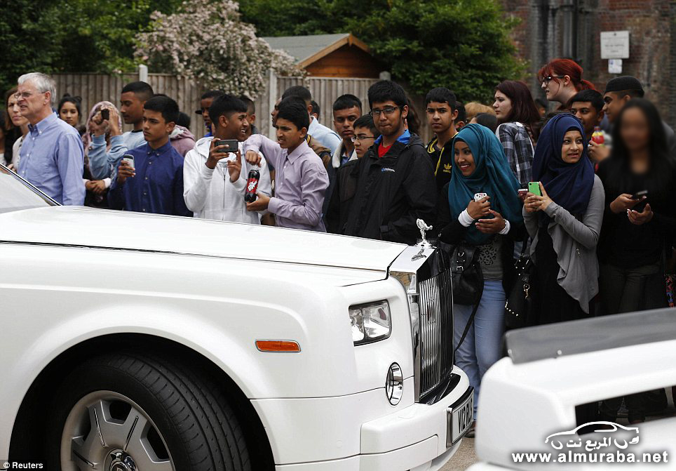 article-2370195-1AE36091000005DC-971_964x671