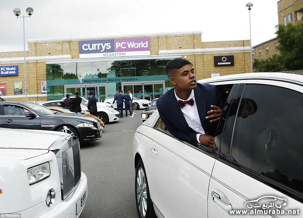 article-2370195-1AE36131000005DC-966_964x696