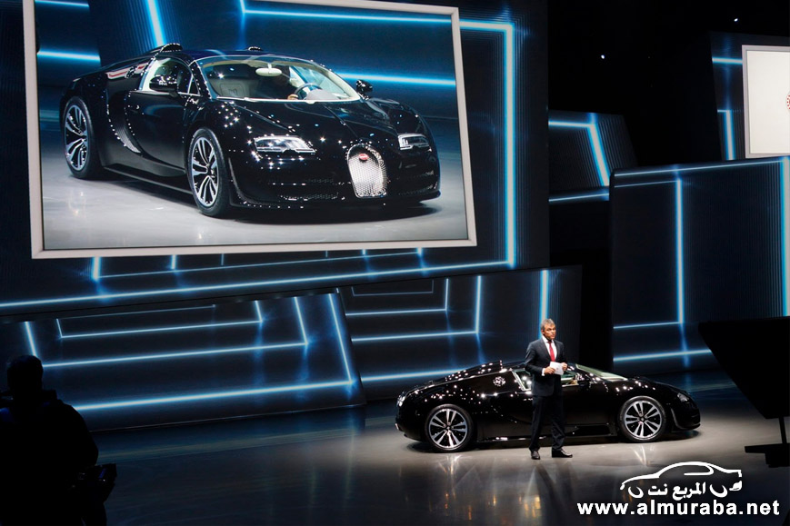 VW-Group-Night-Event-30[2]