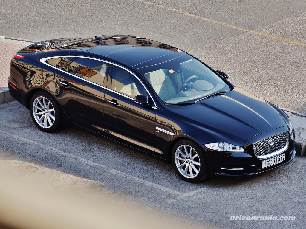 2014-Jaguar-XJ-L-V6-in-the-UAE