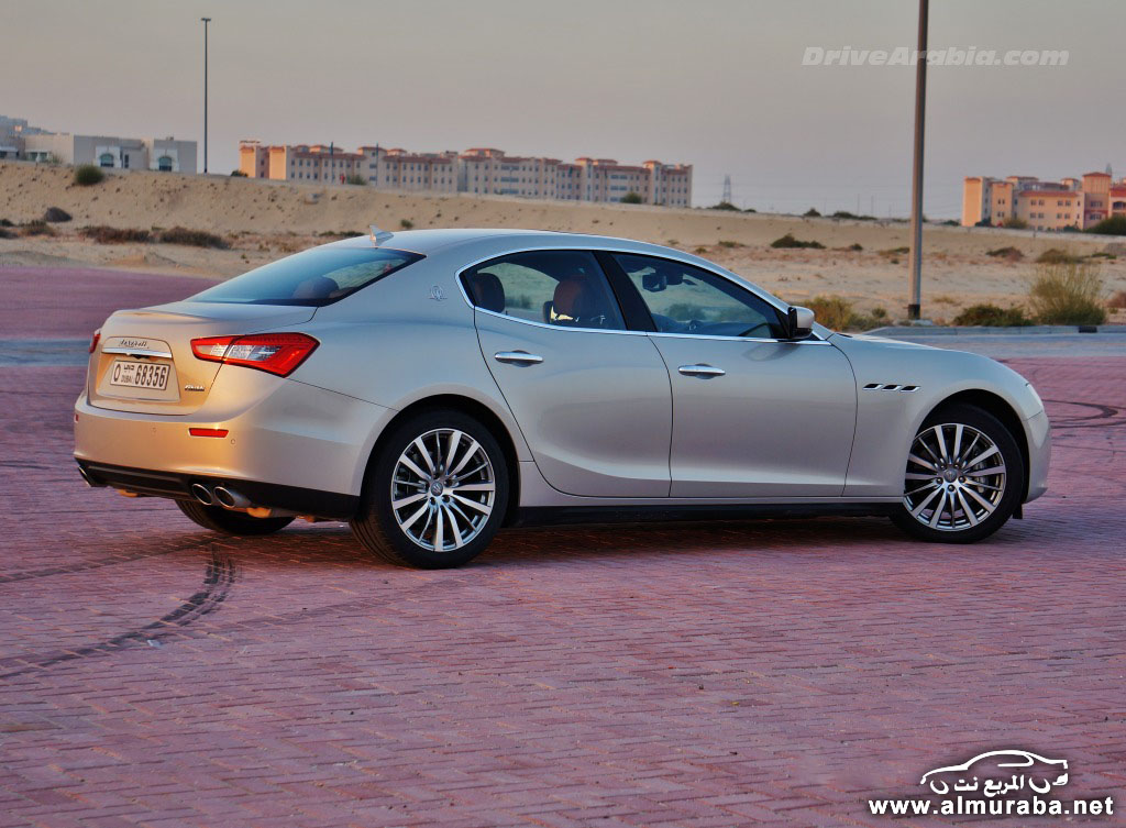 2014-Maserati-Ghibli-in-the-UAE-4