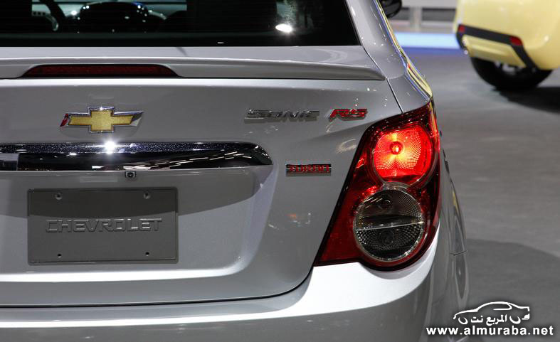 2014-chevrolet-sonic-rs-taillights-backup-camera-and-badges-photo-556570-s-787x481
