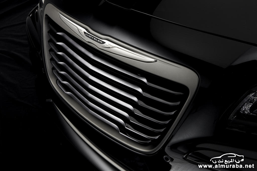 2014 Chrysler 300C John Varvatos Limited Edition