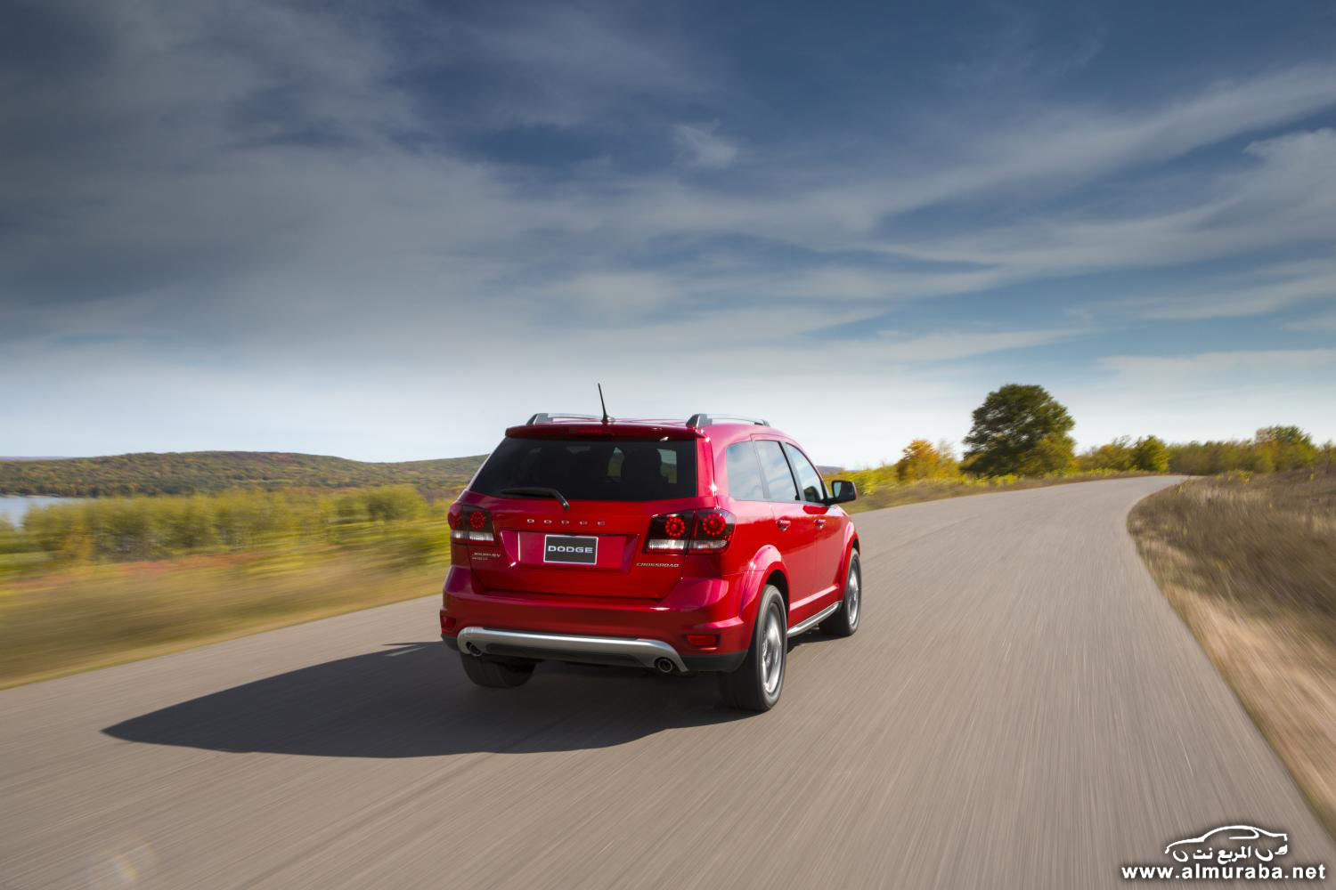 2014-dodge-journey-crossroad-unveiled-ahead-of-chicago-debut-photo-gallery_11