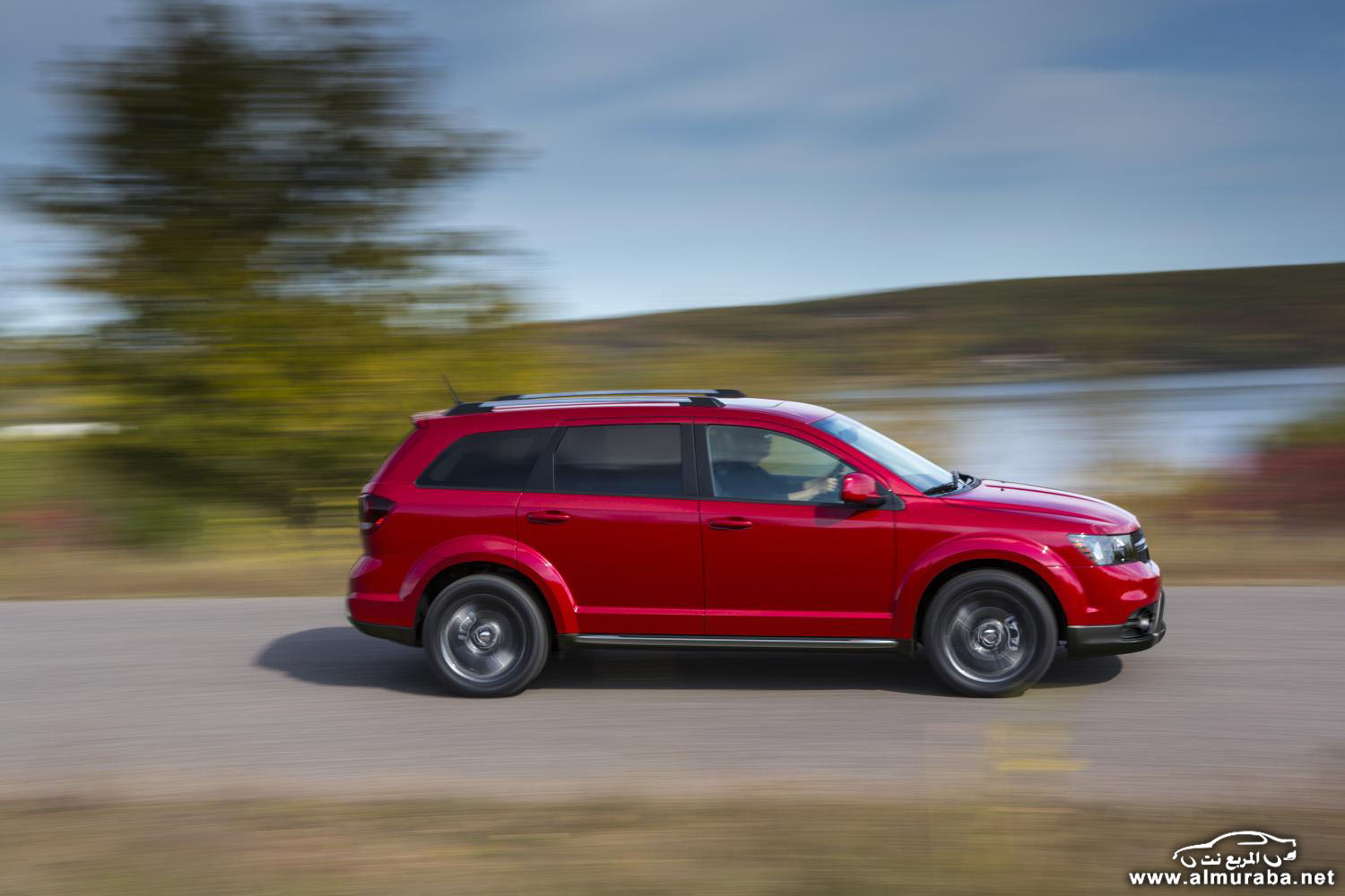 2014-dodge-journey-crossroad-unveiled-ahead-of-chicago-debut-photo-gallery_12