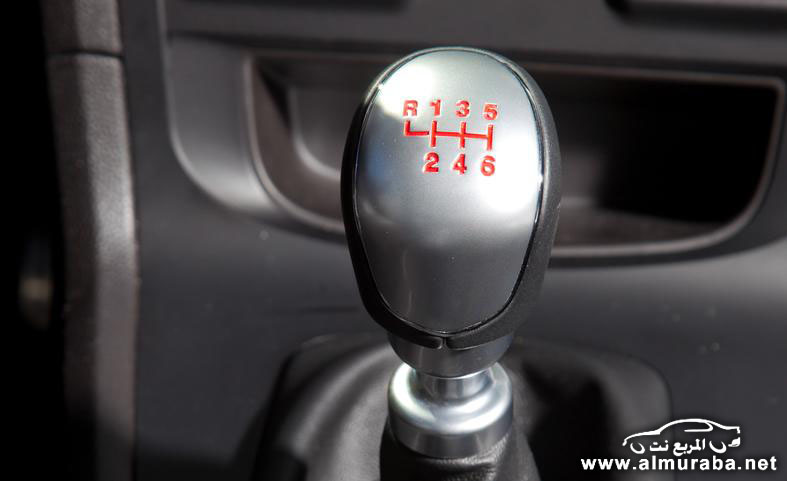 2014-ford-fiesta-st-shifter-photo-554248-s-787x481