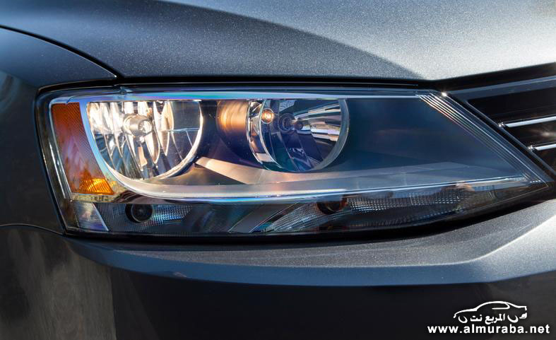 2014-volkswagen-jetta-se-headlight-photo-561749-s-787x481