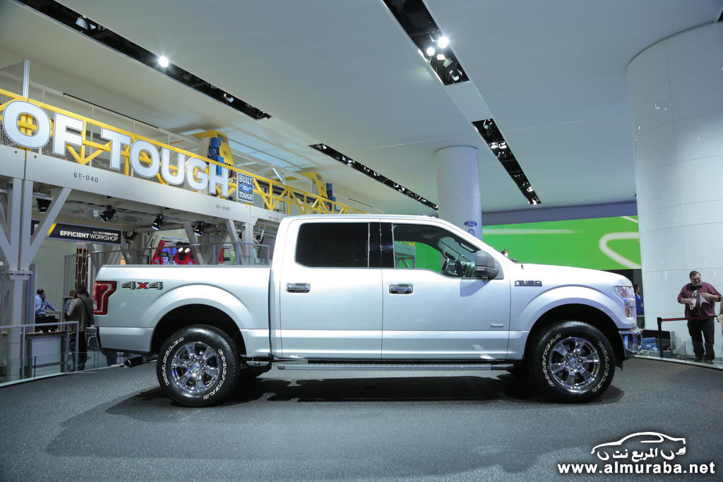 2015-Ford-F150-Side