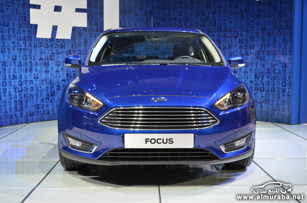 2015-Ford-Focus-05