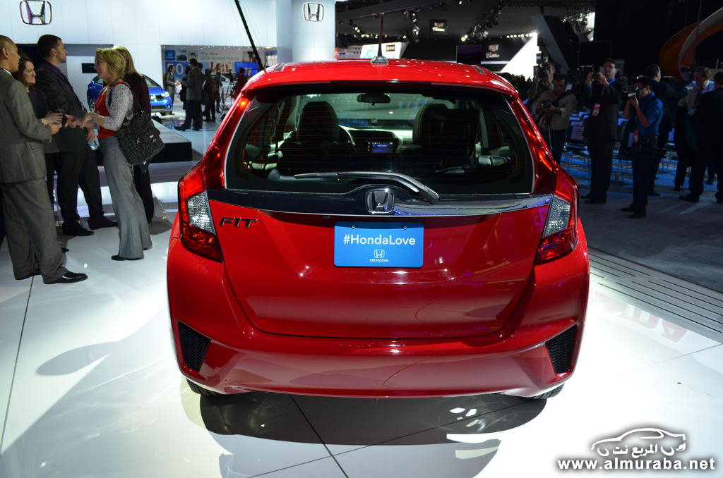 2015-Honda-Fit-05