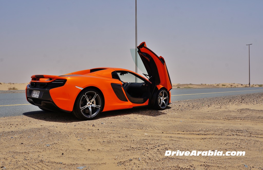 2015-McLaren-650S-in-the-UAE-6