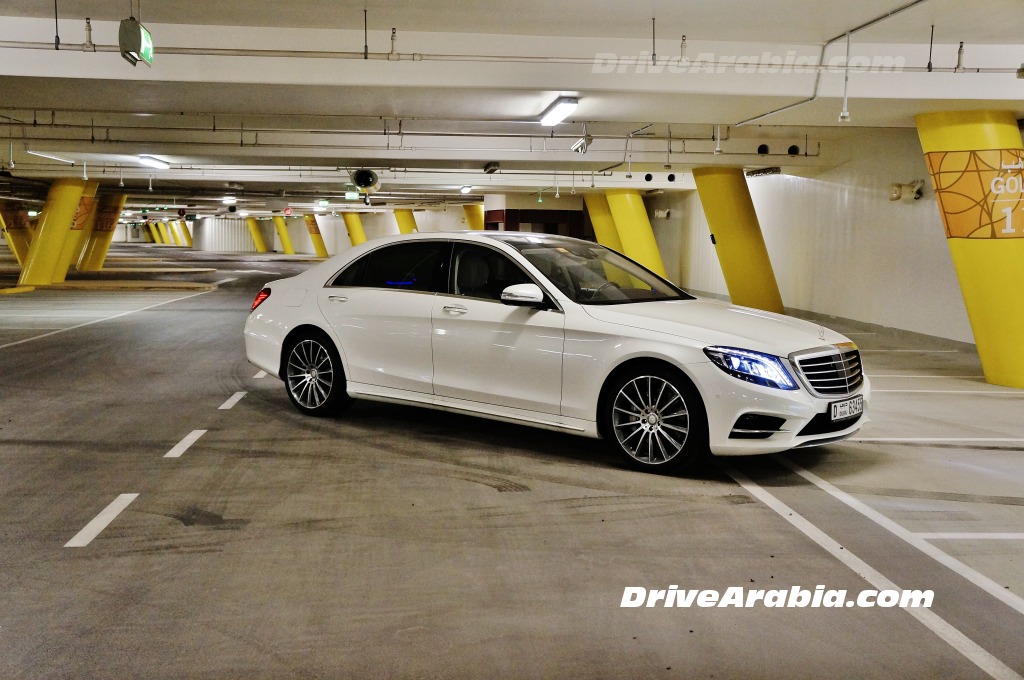 2015-Mercedes-Benz-S-400-in-the-UAE-2