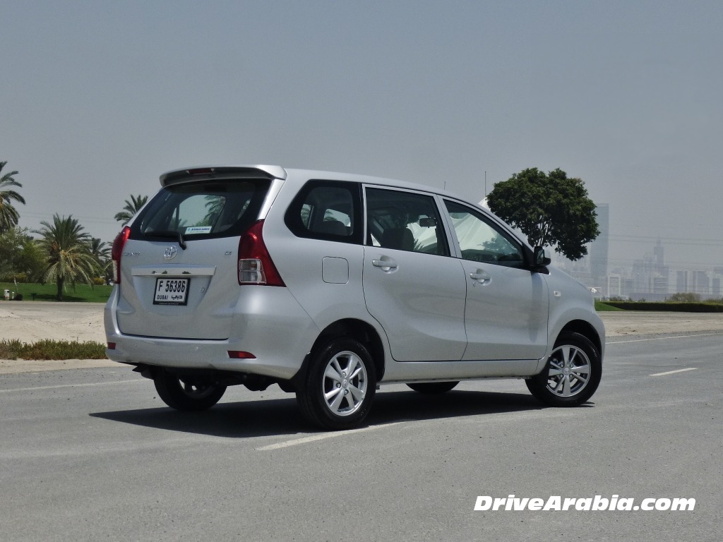 2015-Toyota-Avanza-in-the-UAE-2
