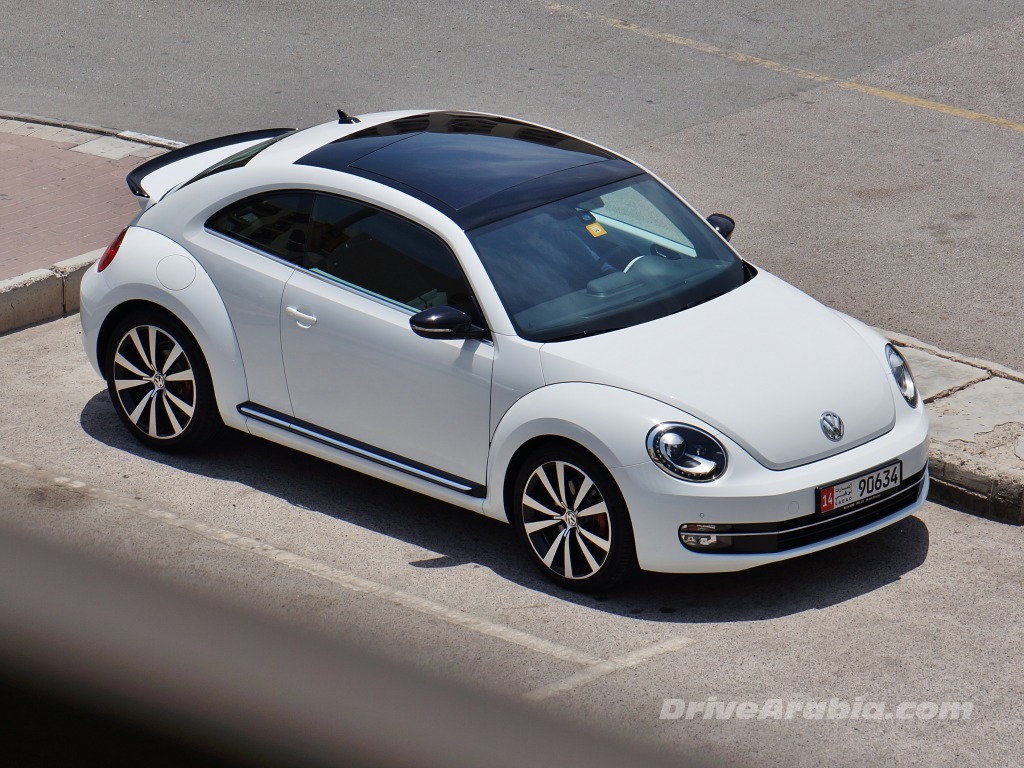 السيارة الجديدة فولكس واجن بيتل 2015-Volkswagen-Beetle-in-the-UAE2.jpg