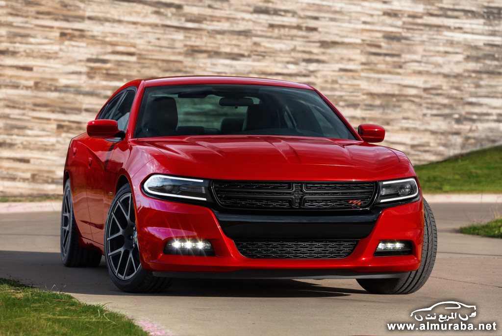 2015-dodge-charger-01