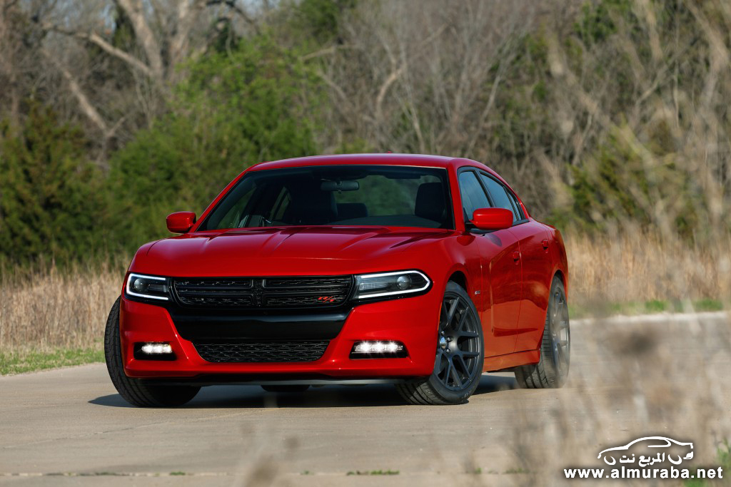 2015-dodge-charger-04