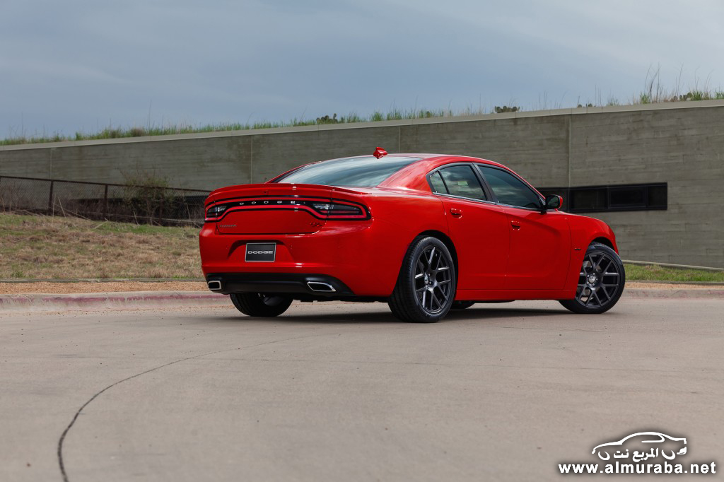 2015-dodge-charger-05