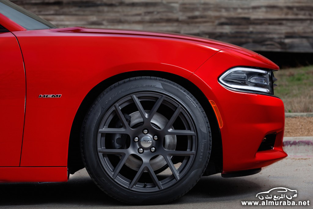 2015-dodge-charger-36